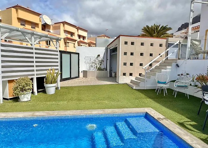 Apartmán El Mar House & Private Heated Pool